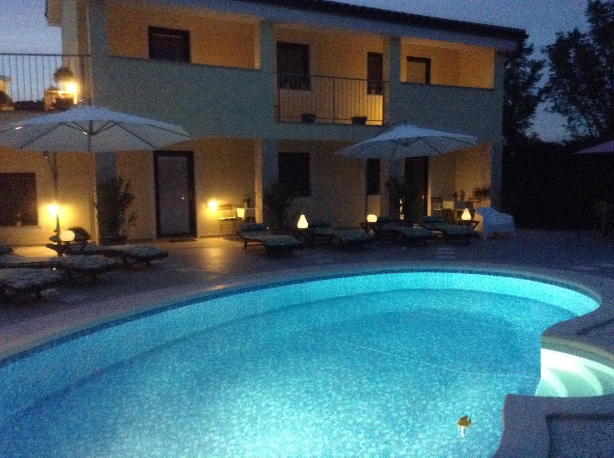 Elicriso Resort Rasopasno Exterior photo